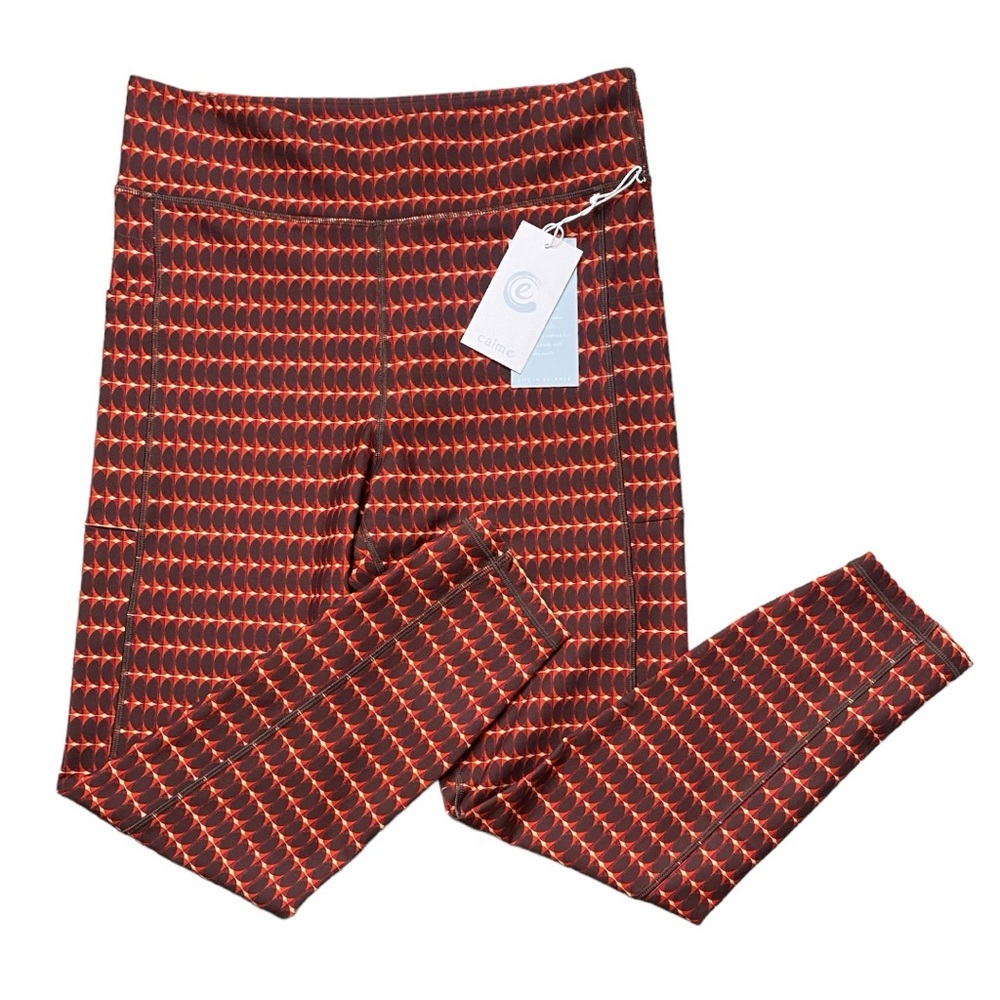 Johnny Was Calme Endurance High Waist 7/8 Leggings with Pockets in Red Circles